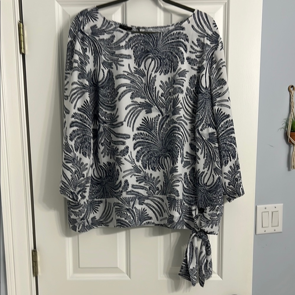 Talbots White and Gray 3/4 Sleeve Tie Front Blouse